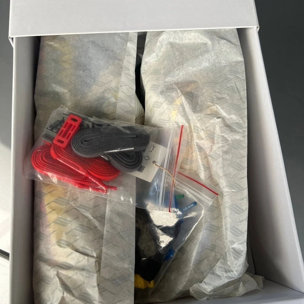 Adidas LEGO x ZX 8000 'A-ZX Series - Mixed Blocks' Size 8.5 NIB - Picture 15 of 15